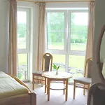 Am Peetscher فندق