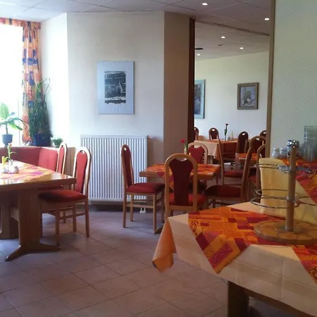 Am Peetscher 3*