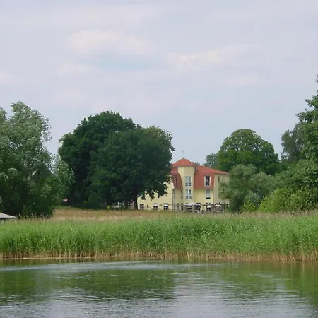 فندق Am Peetscher